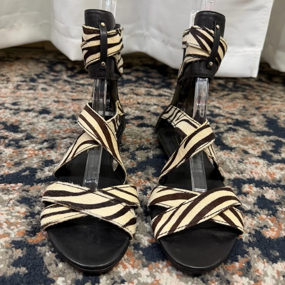 NWOT Pierre Balmain ‘Amelie’ Zebra Print Pony Hair Strappy Zip-Back Sandals Sz 6